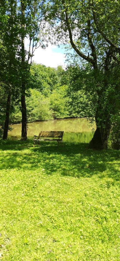 Апартаменти La Grange De L'Epine Forges-la-Foret Екстер'єр фото